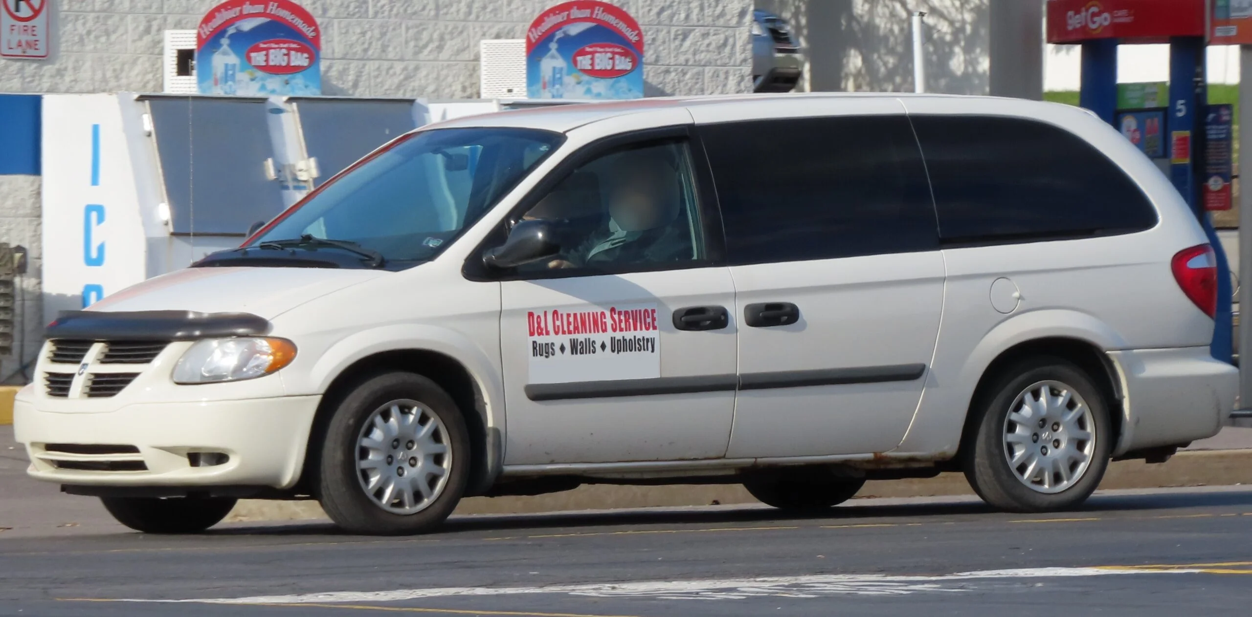 Dodge Caravan Cargo